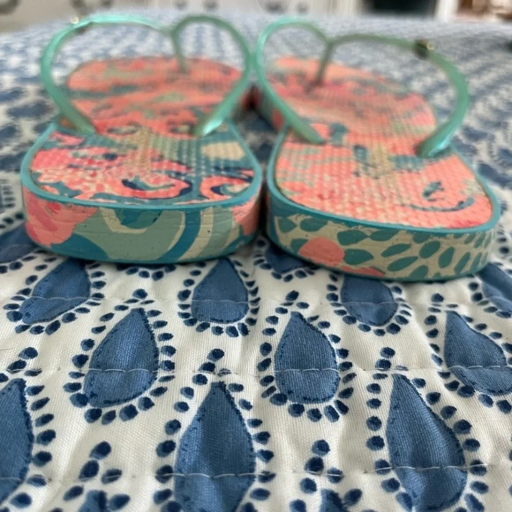 Lilly Pulitzer Turquoise‎ Tropical Vibe Flip Flips Size 7/8